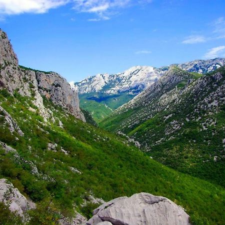 Apartmani Mila Starigrad Paklenica Esterno foto